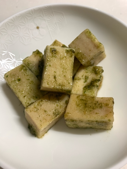 高野豆腐1枚分で作りました。油なしで焼き付けました。しっかり味が染みていて青のりの香りと味が良かったです！お弁当用にピッタリでした！