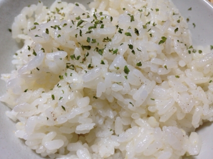 パセリ香る ガーリックバターライス レシピ 作り方 By あ ち0024 楽天レシピ パセリ香る ガーリックバターライス レシピ 作り方 By あ ち0024 楽天レシピ