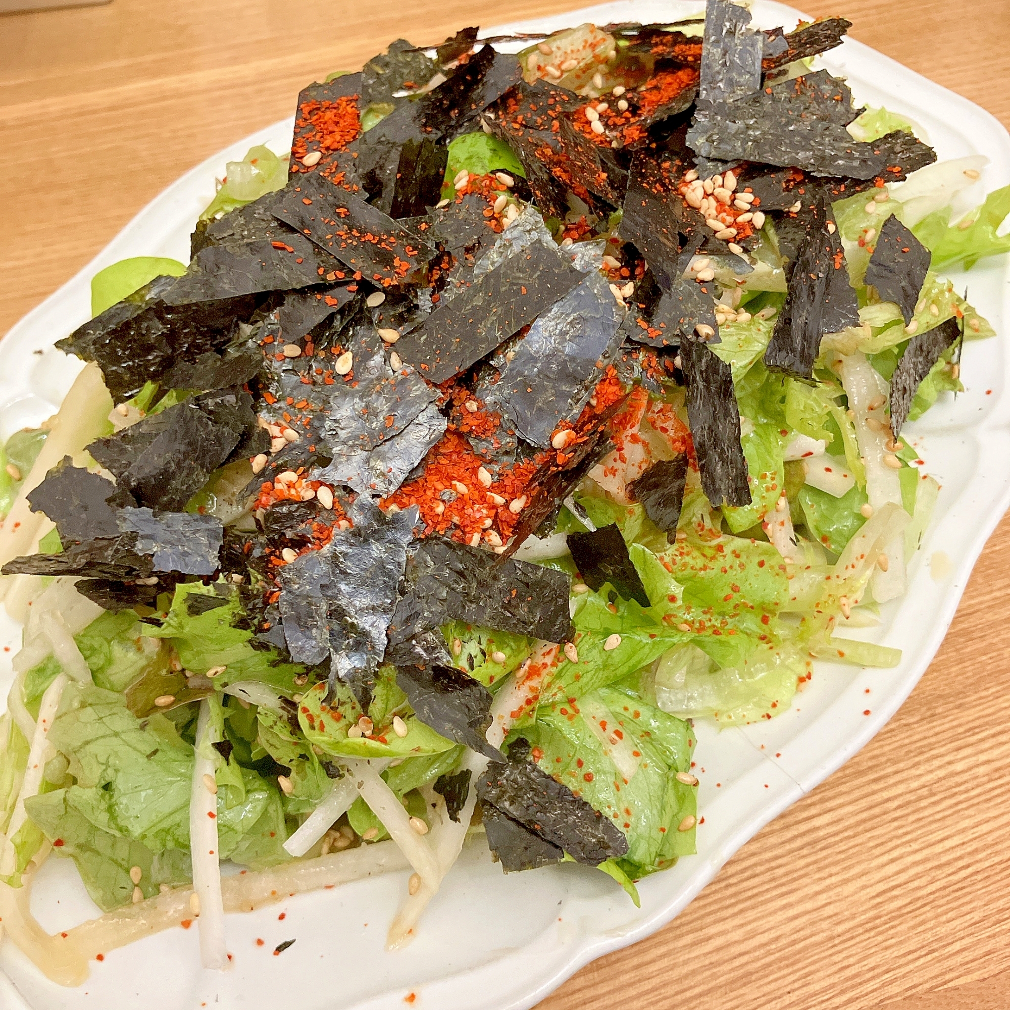 ちょい辛★大根とレタスの海苔サラダ