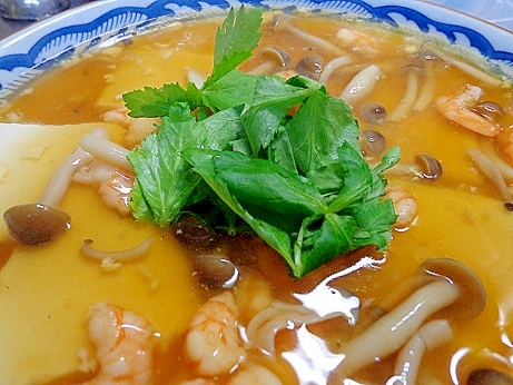 エビと豆腐のあんかけ蒸し