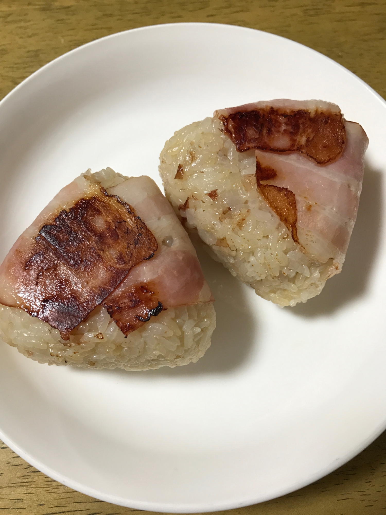 ベーコン焼きおにぎり