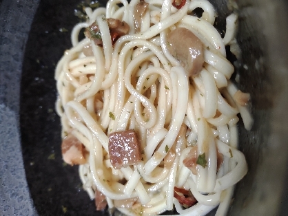 ベーコンのペペロンチーノうどん