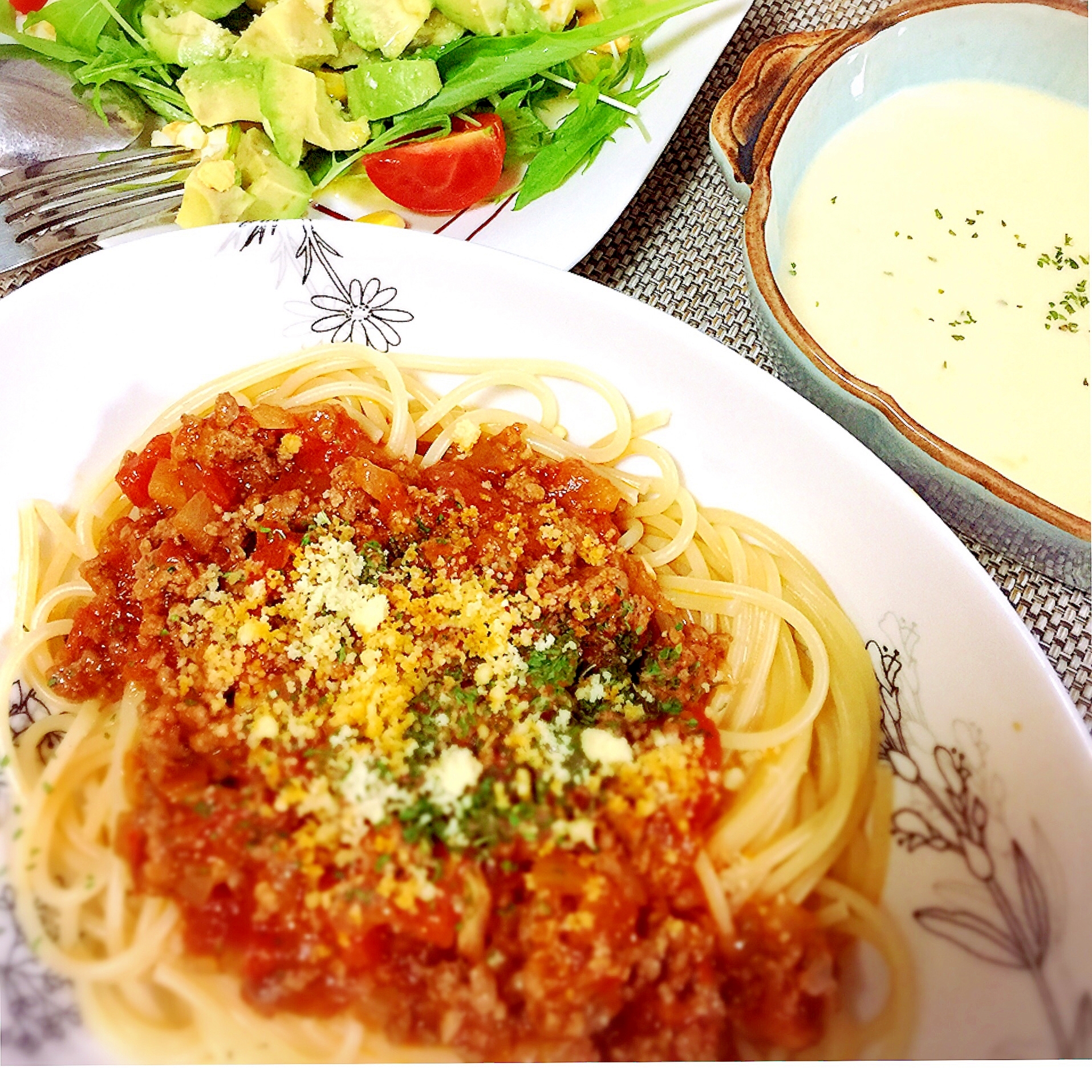 簡単なのに味が決まる♩大量生産ミートソースパスタ