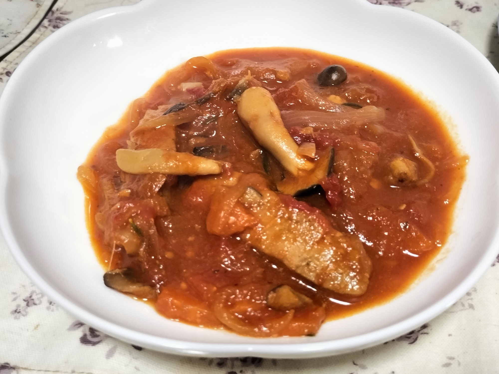 炊飯器で簡単作り置き♪豚肩ロースで野菜トマト煮込み