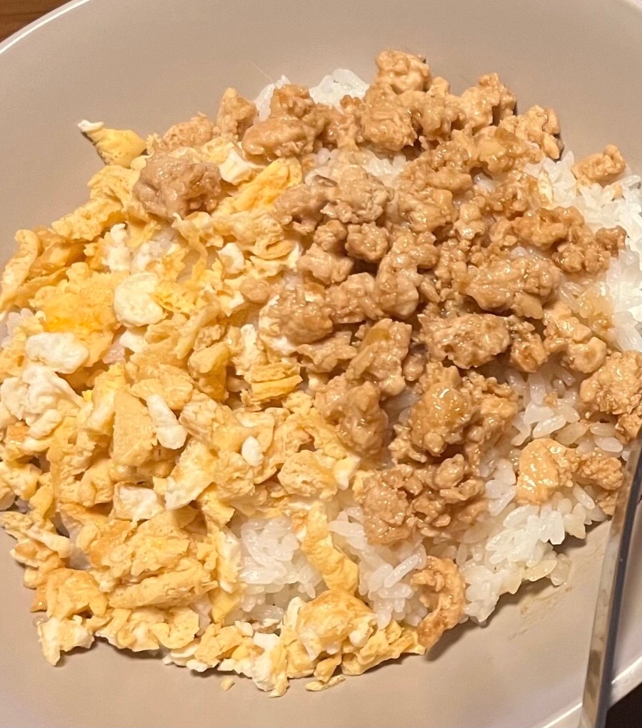 鶏そぼろご飯