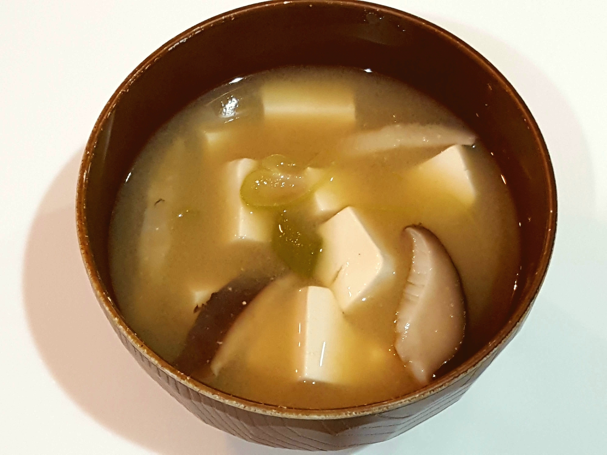【お味噌汁の具】椎茸と豆腐とねぎ