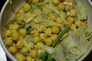 ひよこ豆と白菜の煮物