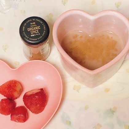 いちごとシナモンホットココア