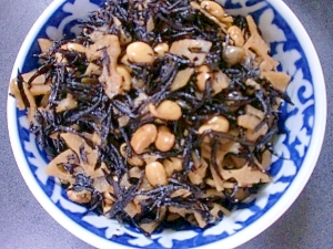 ひじきと大豆とれんこんの煮物