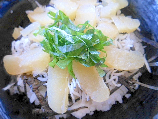 ランチに☆しらす＆数の子丼