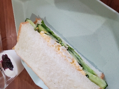 スクランブルエッグ♪クロワッサン卵サンド☆.*゜