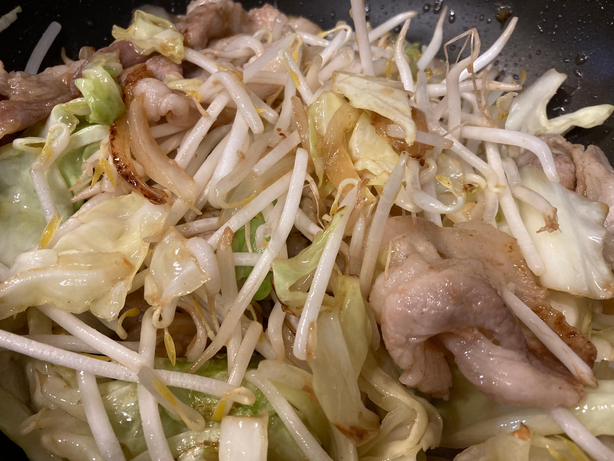 町の中華屋さんっぽい！豚バラ野菜炒め！