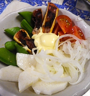 焼きイカ味噌サラダ