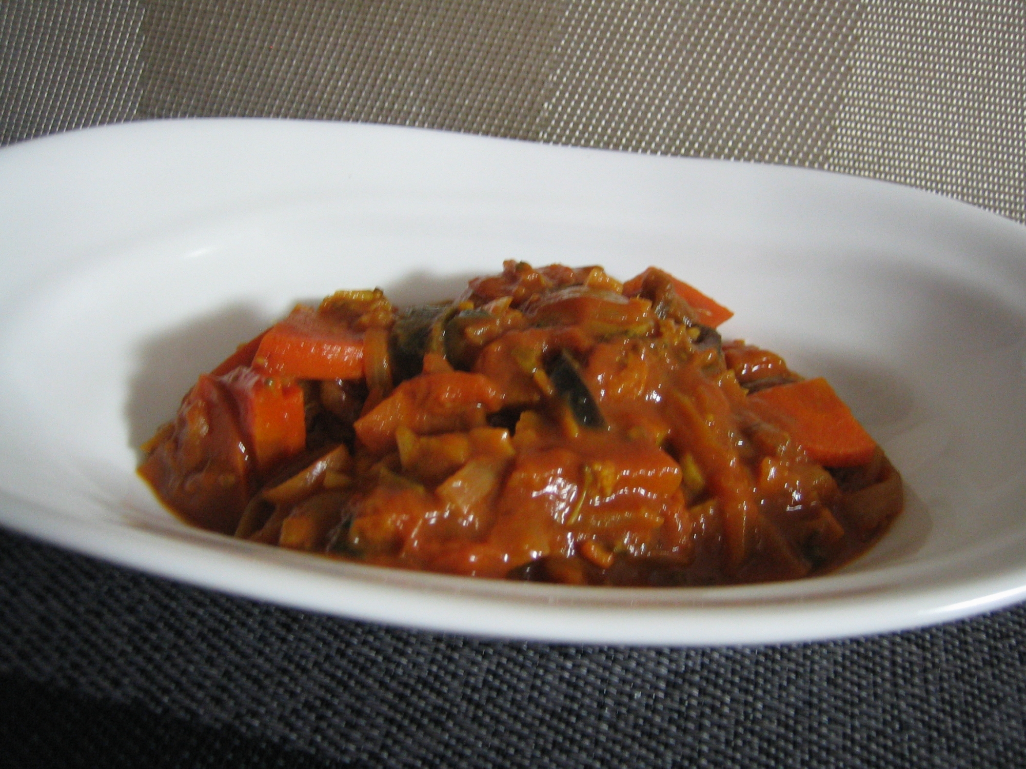 レンジで簡単♪　野菜たっぷりカレー
