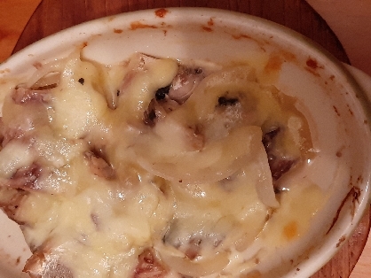 【超簡単】鯖缶チーズグラタン【糖質ゼロ】