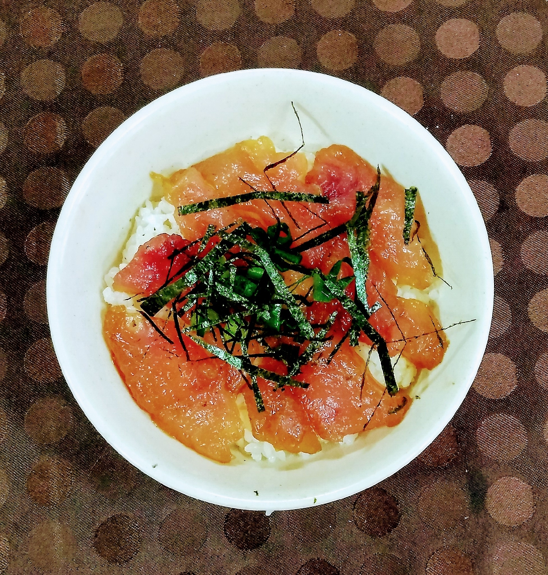 マグロ丼