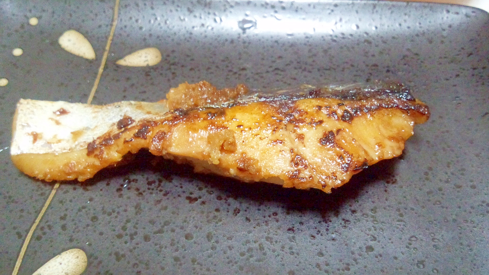 魚介類の生姜焼き