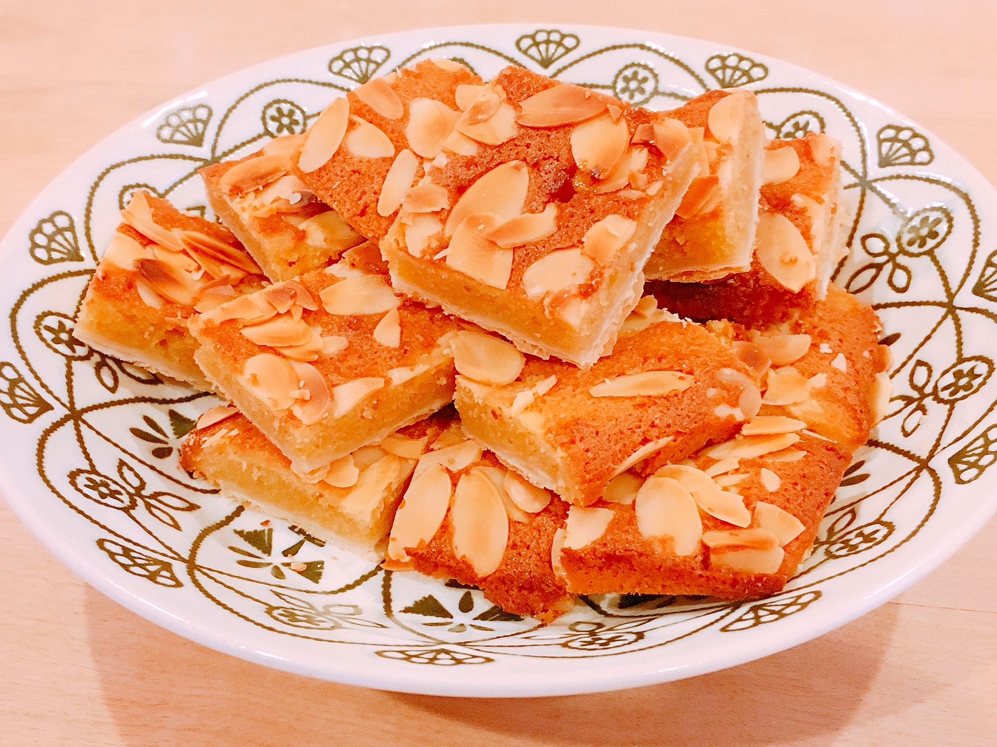 冷凍パイシートで簡単!アーモンドクリームパイ