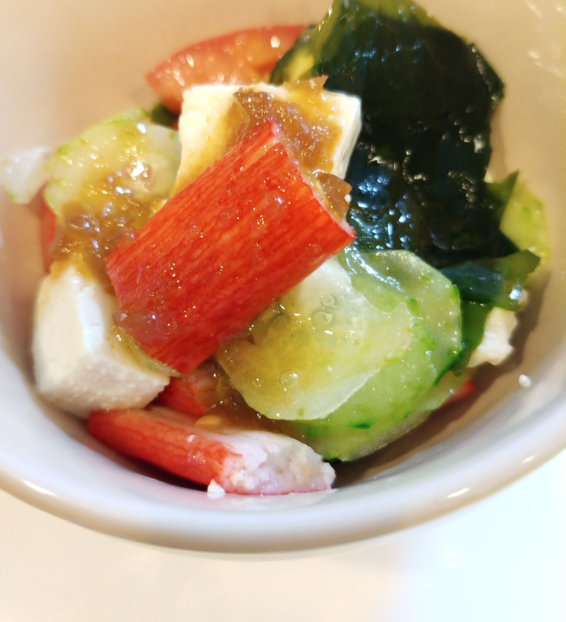 きゅうり♡トマト♡ワカメ♡カニかまの豆腐サラダ
