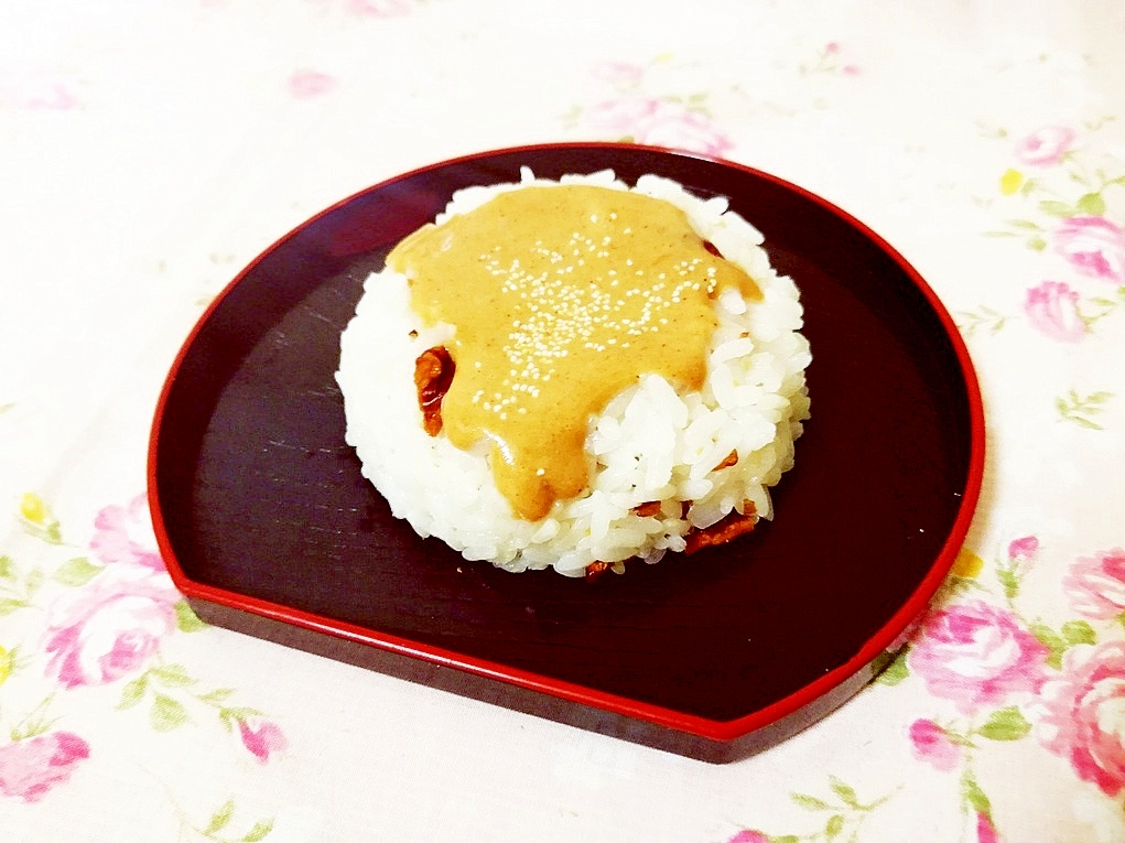 黄粉クリーム添え 胡桃入りもち米ごはん レシピ 作り方 By 仄香 楽天レシピ