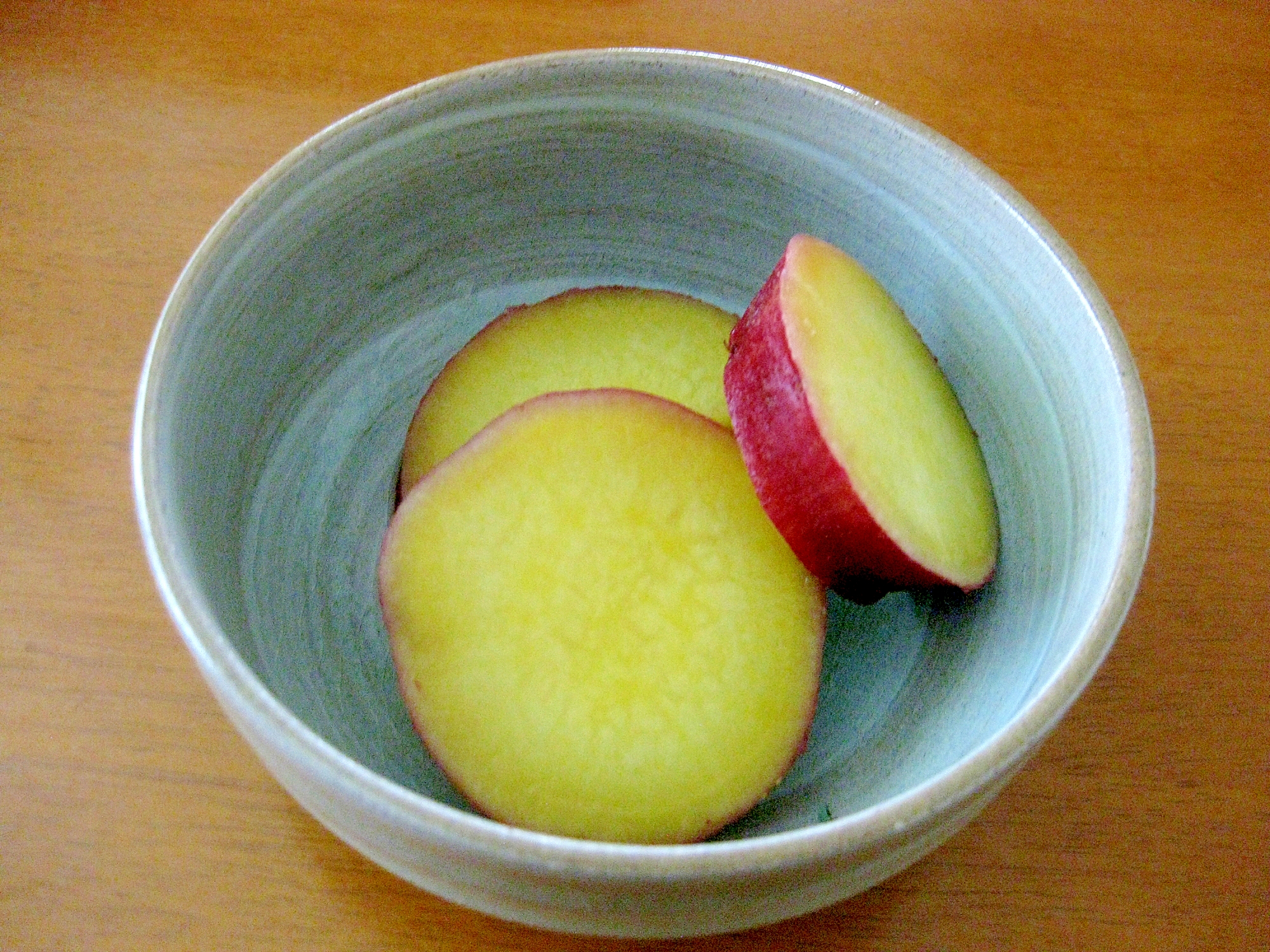 レモンの風味が美味しい！さつま芋のレモン煮♪