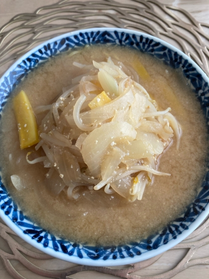 野菜たっぷり味噌ラーメン