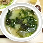 水餃子と青梗菜のスープ