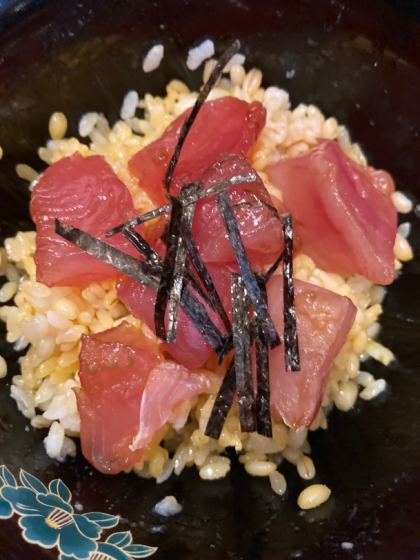 マグロと玉子ご飯