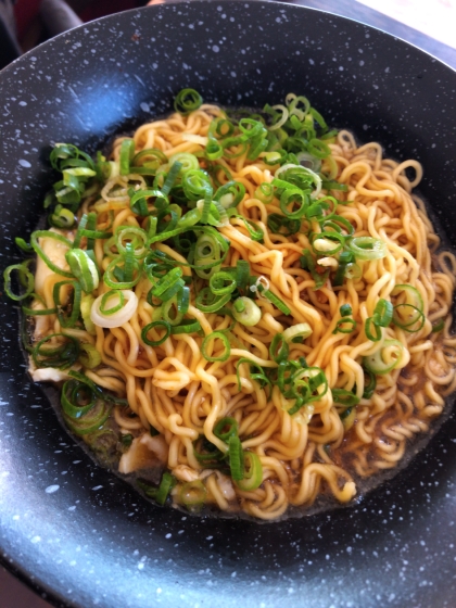 ネギとほうれん草の胡麻味噌ラーメン