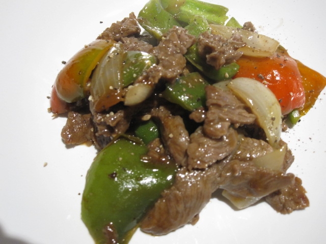 牛肉とピーマンの甘辛炒め