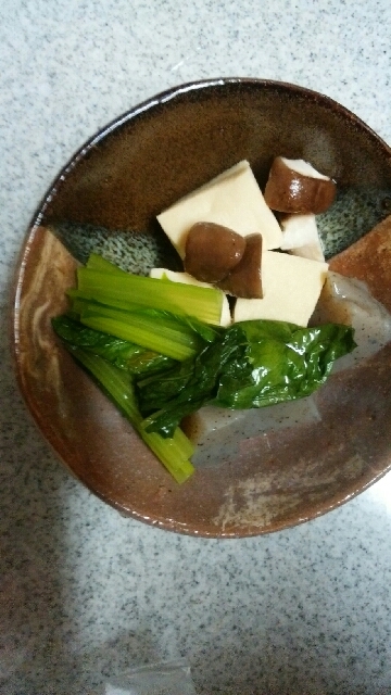 小松菜と高野豆腐としいたけの煮物