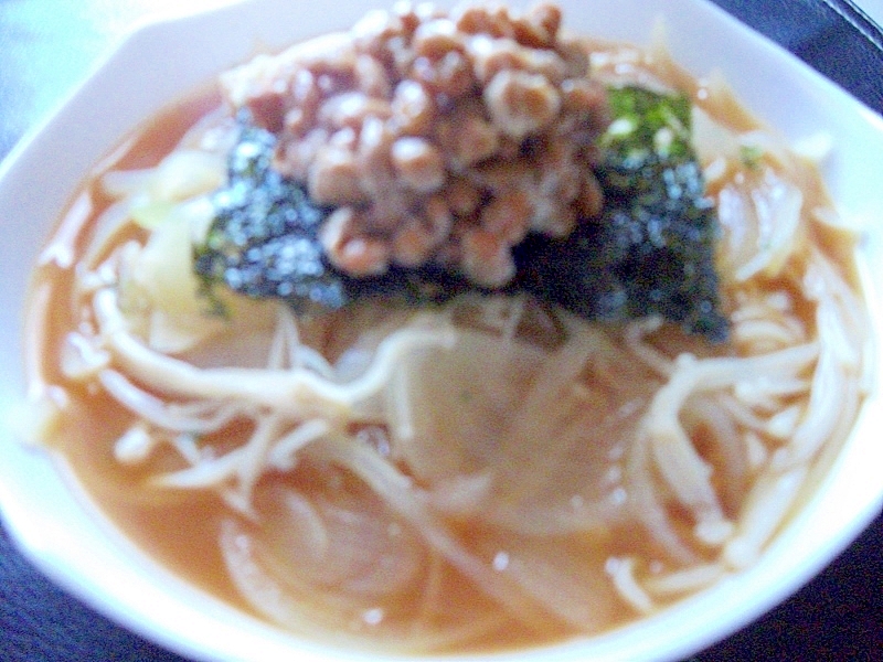 玉ねぎ納豆ラーメン