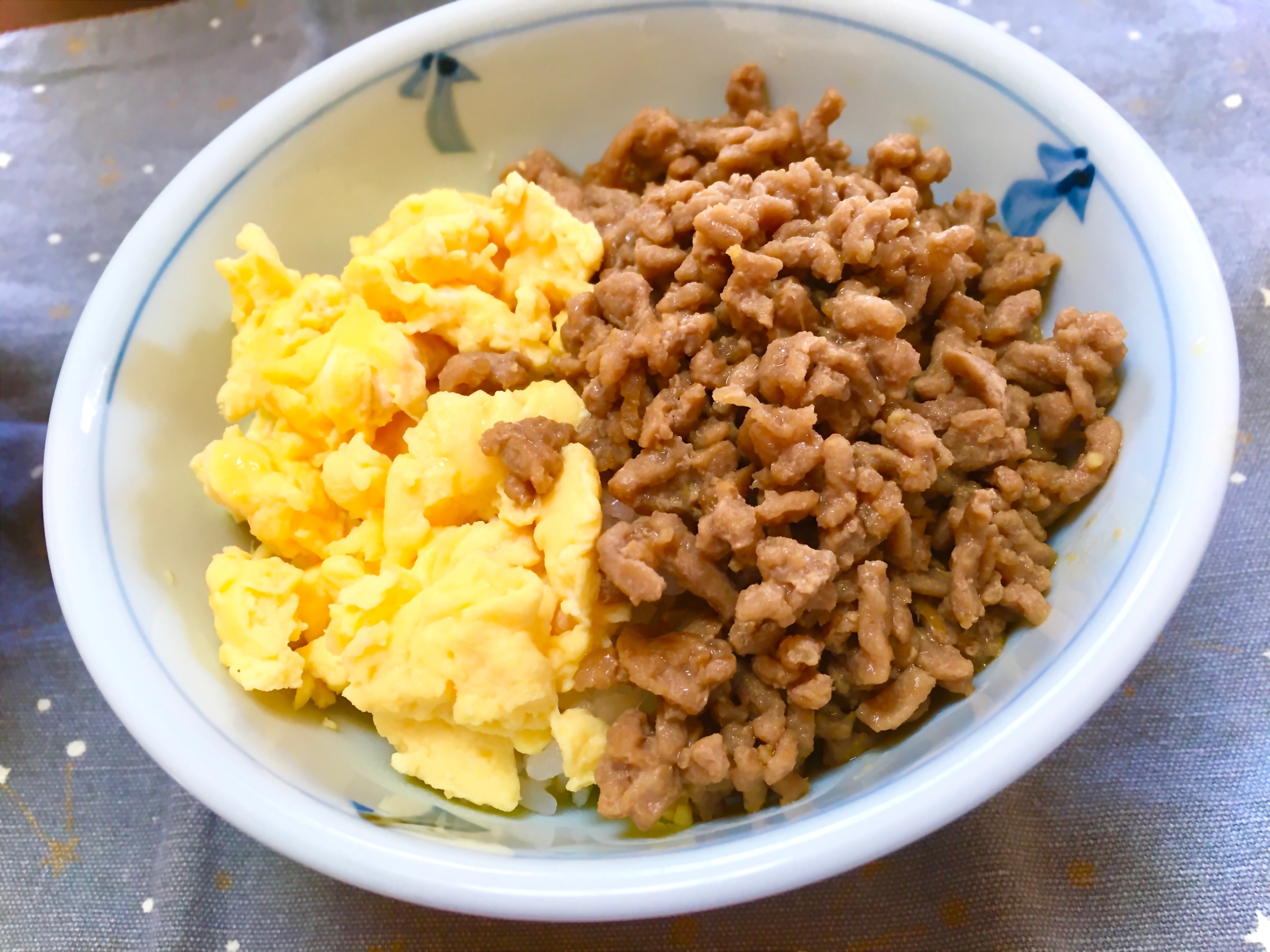 そぼろ丼