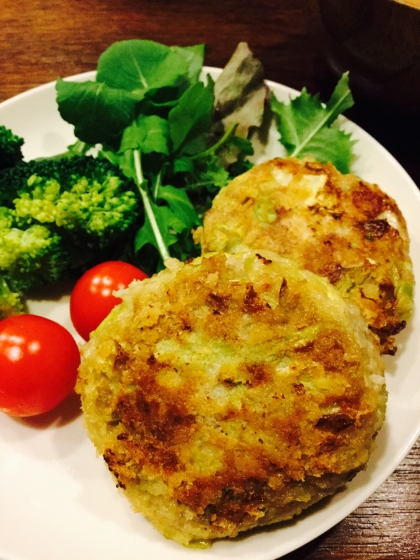 春キャベツではありませんが、美味しくできました♡
揚げないので手軽に作れてヘルシーなのでまたリピします^_^