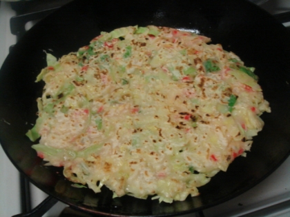 余ったたこ焼きの生地で★モチモチお好み焼き