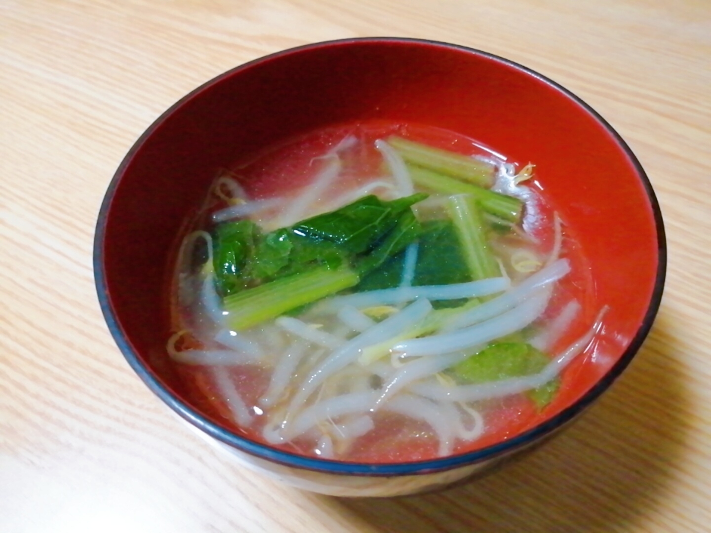 節約☆もやしと小松菜の中華スープ