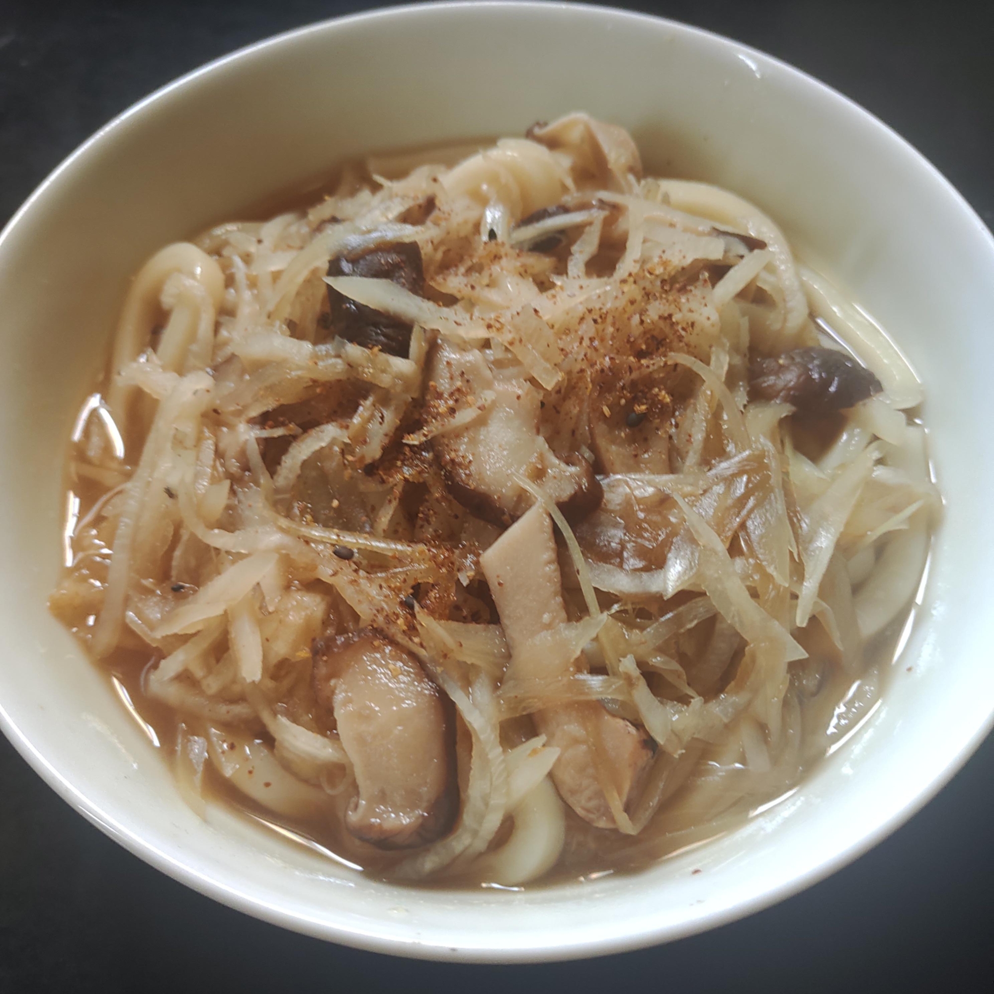 大根、しいたけ、みょうが、かけうどん