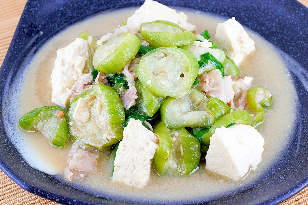 へちまを食べる 濃厚へちまのみそ煮 沖縄料理 レシピ 作り方 By 沖縄調味料屋 赤マルソウ商店 楽天レシピ へちまを食べる 濃厚へちまのみそ煮 沖縄料理 レシピ 作り方 By 沖縄調味料屋 赤マルソウ商店 楽天レシピ