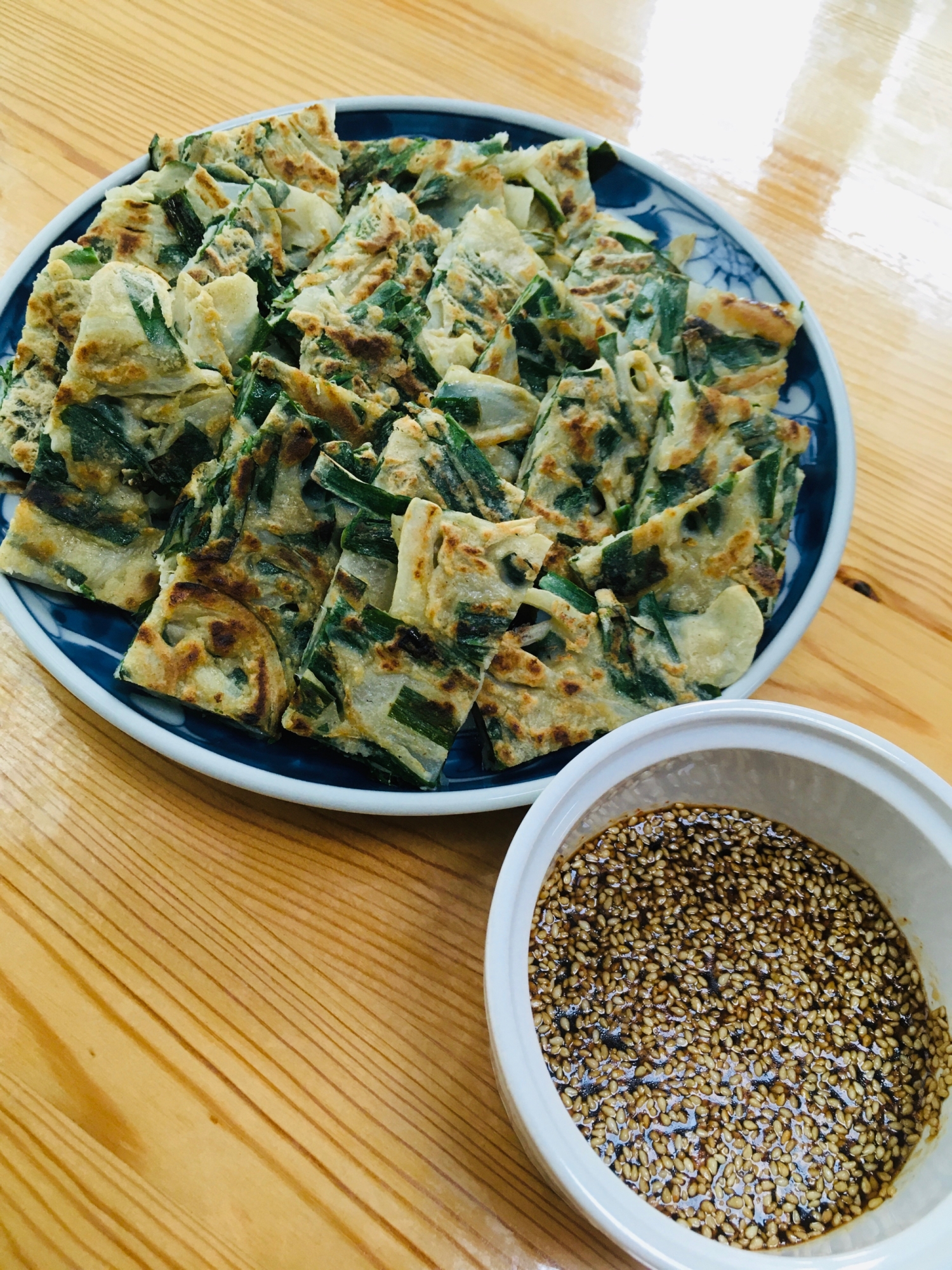 にらと新玉ねぎの蕎麦粉チヂミ