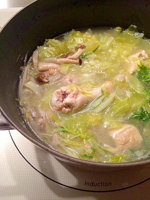 鶏肉やわらか＊うちの水炊き鍋