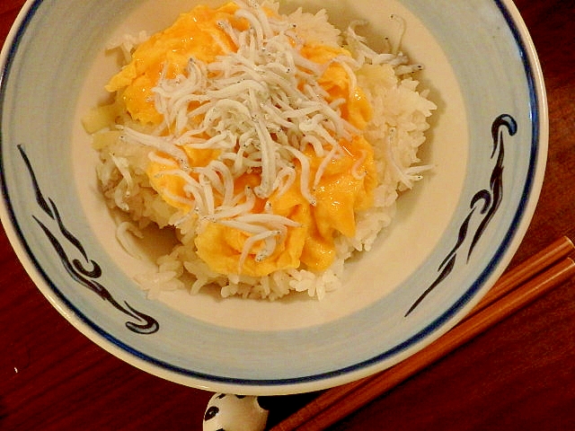 しらすと卵とチーズの丼 レシピ 作り方 By めい 楽天レシピ
