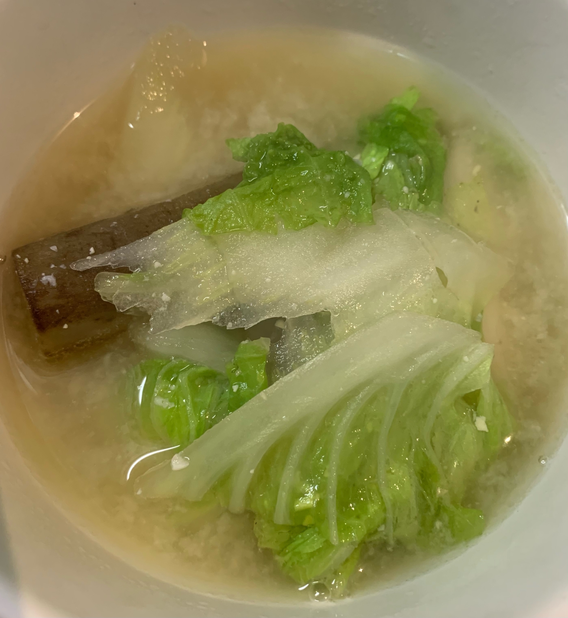 牛蒡、里芋と白菜の味噌スープ