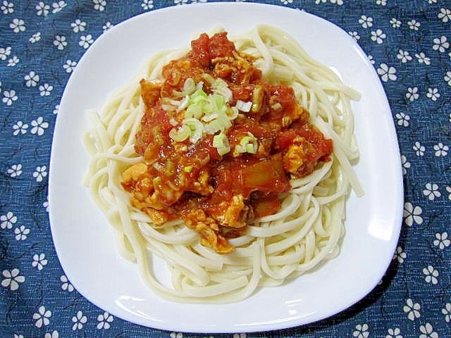 トマトとたまごのあんかけうどん