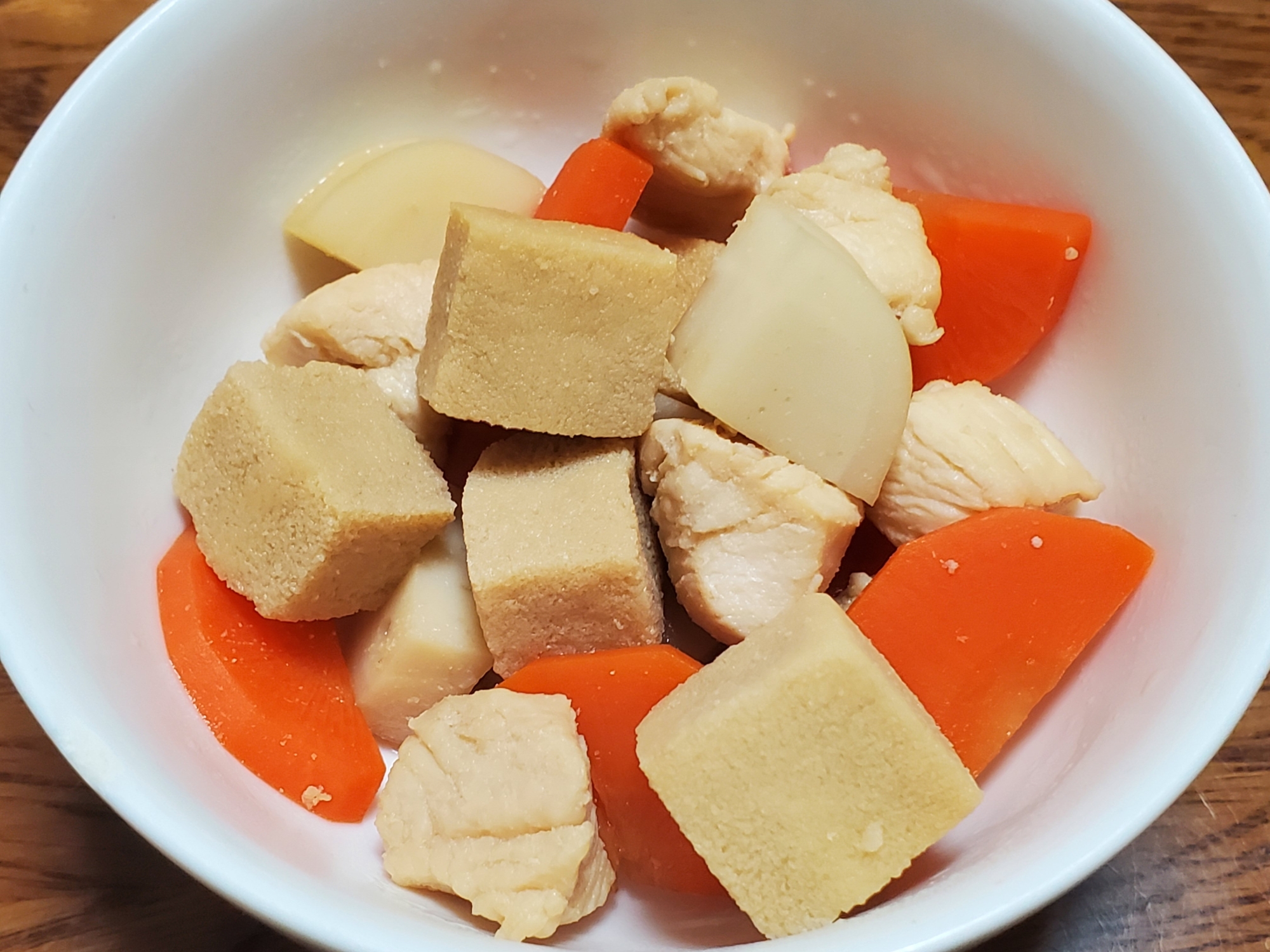 鶏肉と高野豆腐の煮物