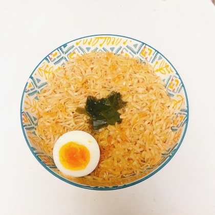 ゆで卵ラーメン