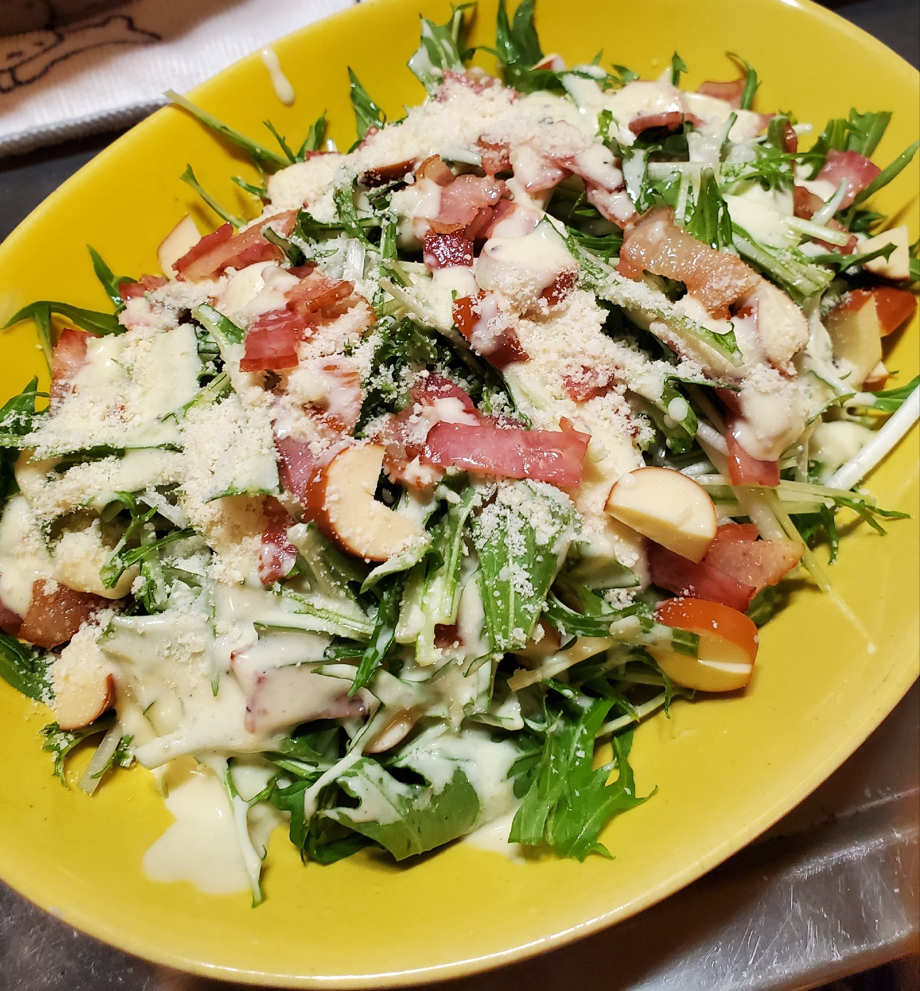 シーザーサラダ〜チーズ&ベーコン〜