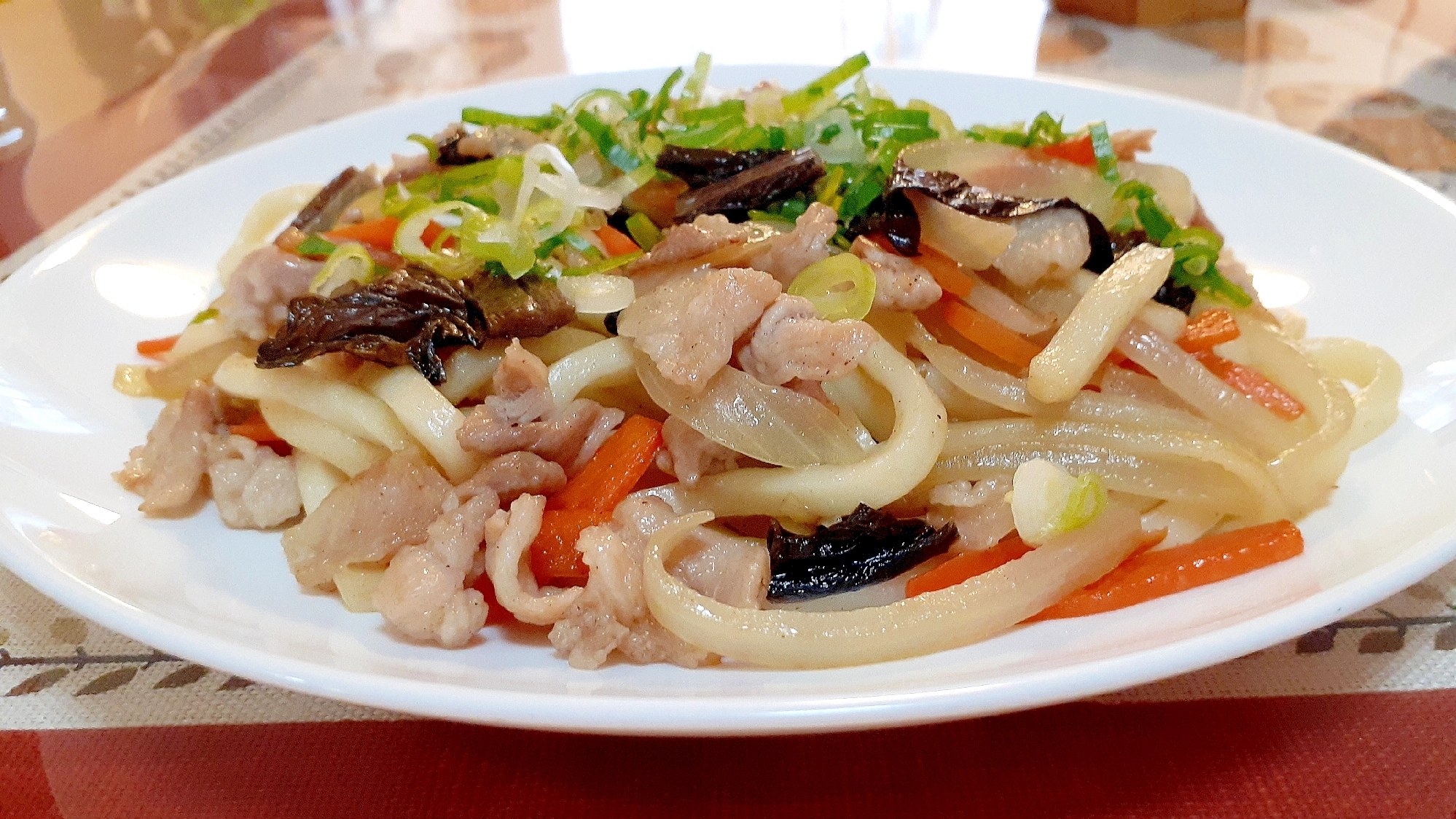 豚肉と高菜漬けの焼きうどん❗具にも美味しい❗