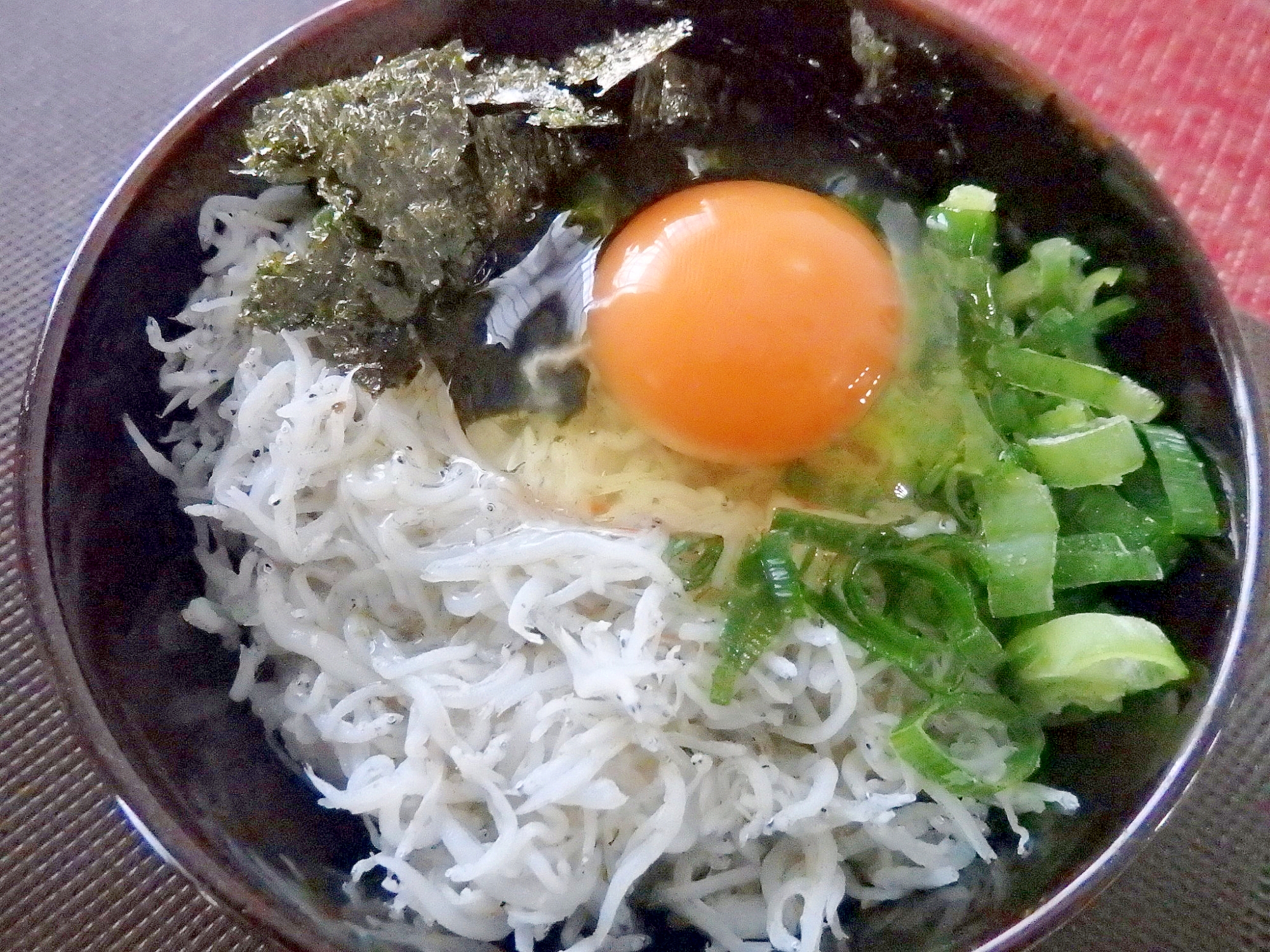 簡単ご馳走☆しらす丼☆夏