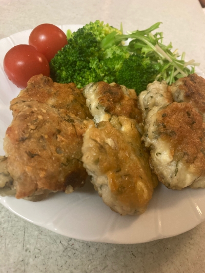 Guuママちゃんこんばんは♪昨日は大根のレシピの写真申し訳ない！Σ（ﾟдﾟlll）うっかりでした！ナゲットふわふわでとっても美味しかったです！素敵なレシピ感謝！