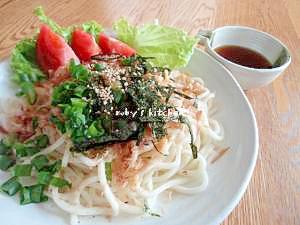 野菜も一緒にぶっかけうどん